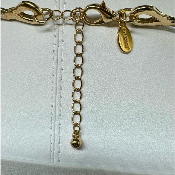 Chico’s Gold Hammered Statement Collar Bib Necklace Only - Picture 3 of 6